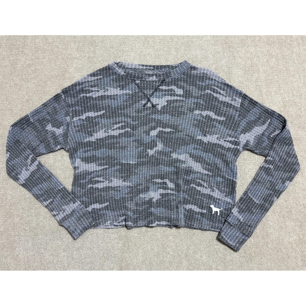 PINK Victoria's Secret Shirt Womens XS Gray Camo Cropped Long Sleeve Thermal Top